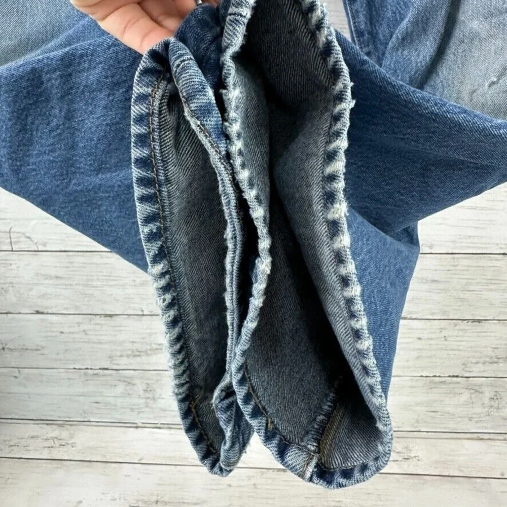Levis 501 Denim Mens Jeans 38x34 blue Straight fit‎ button fly (Measures 35X30)